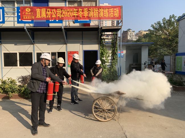 演练现场；畦￡ 摄.jpg
